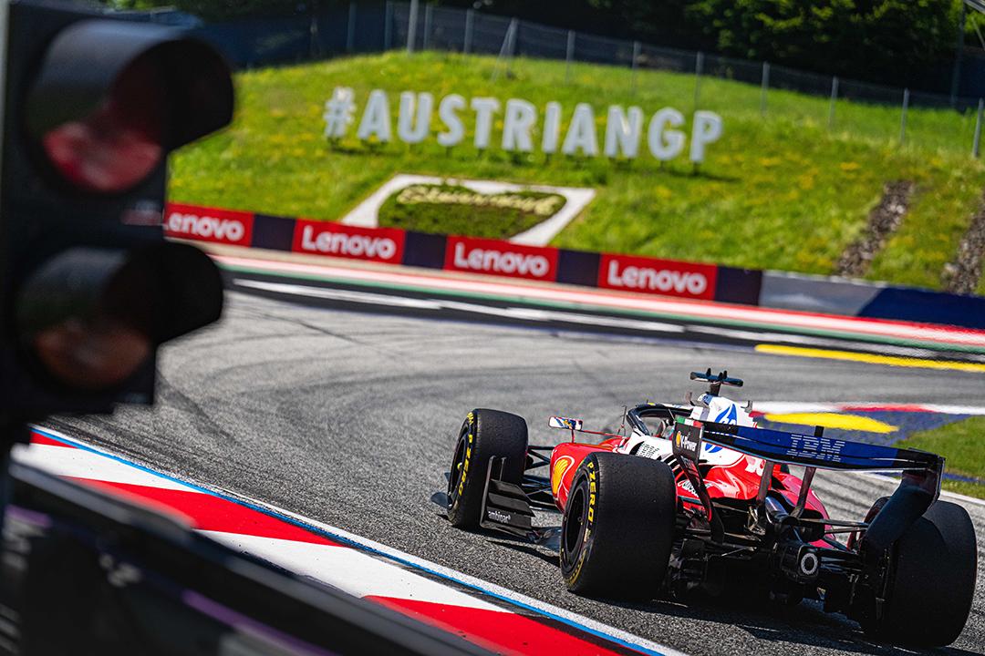 Russell Delivers Another Masterclass to Secure Consecutive Pole Positions